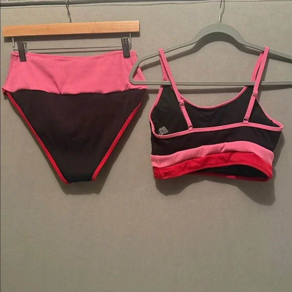 NWT Colorblock Pink and Black Neon Striped Bikini Size medium - Picture 3 of 6